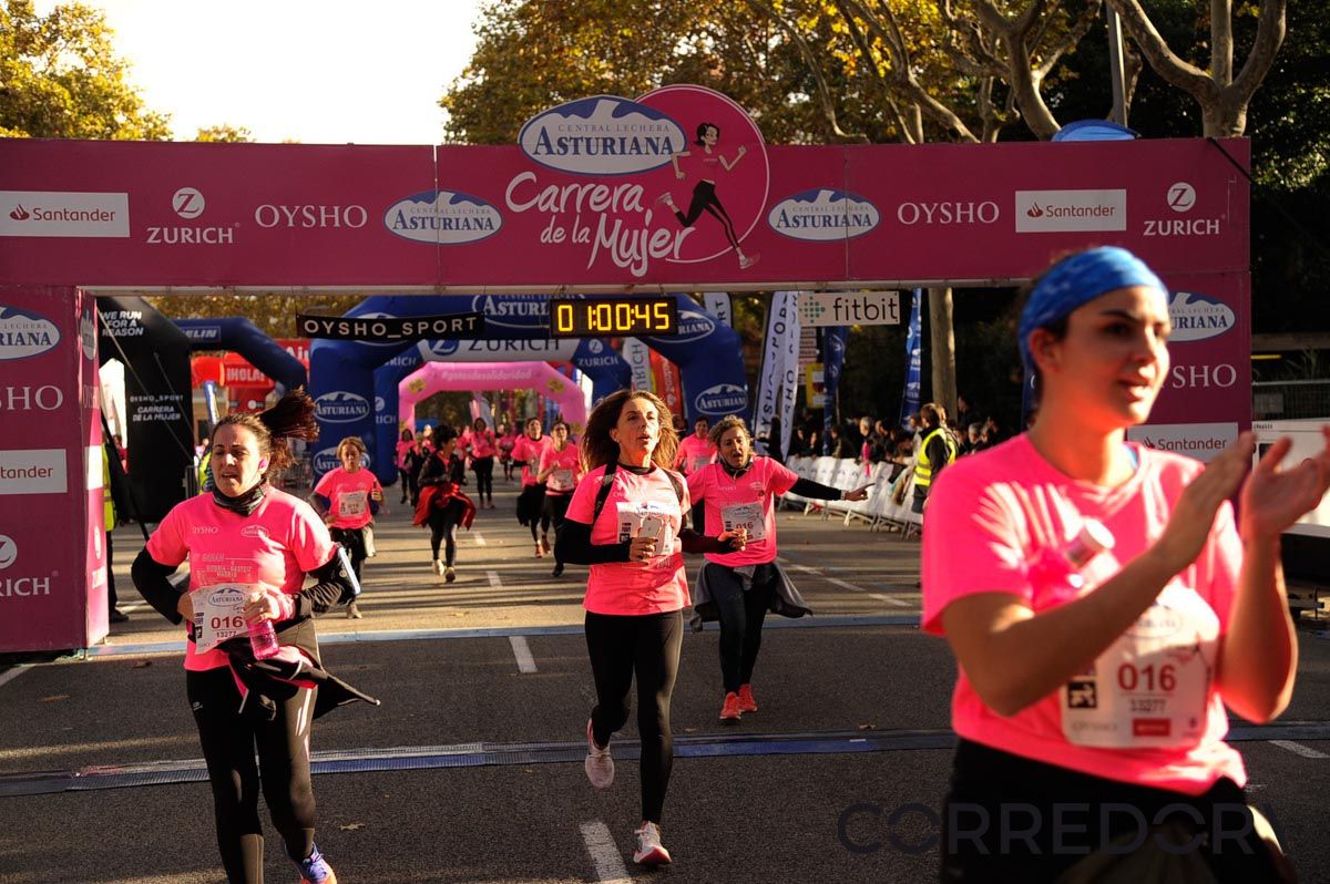 Llegada de la Carrera de la Mujer de Barcelona (ARCO DERECHO 23)