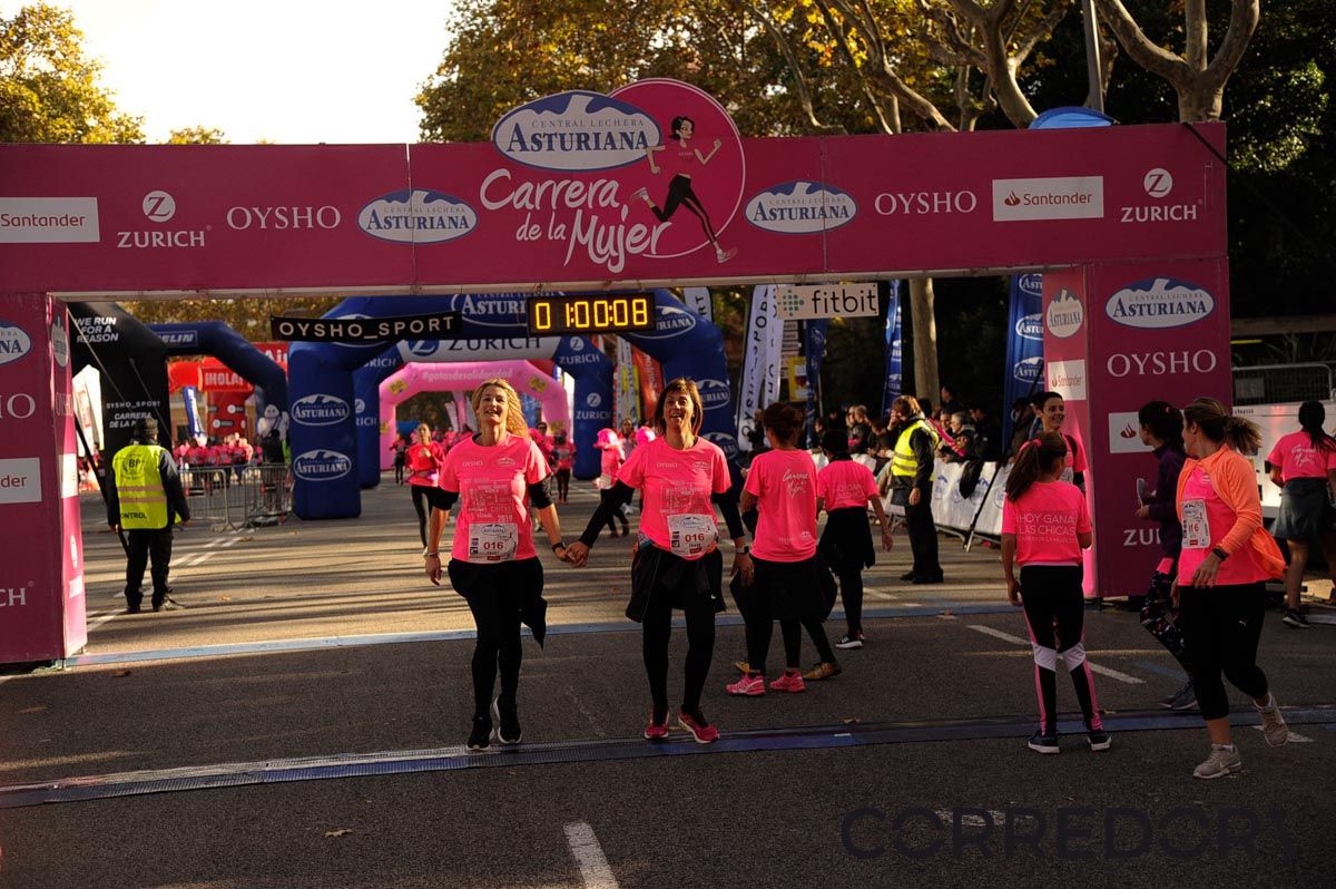 Llegada de la Carrera de la Mujer de Barcelona (ARCO DERECHO 23)