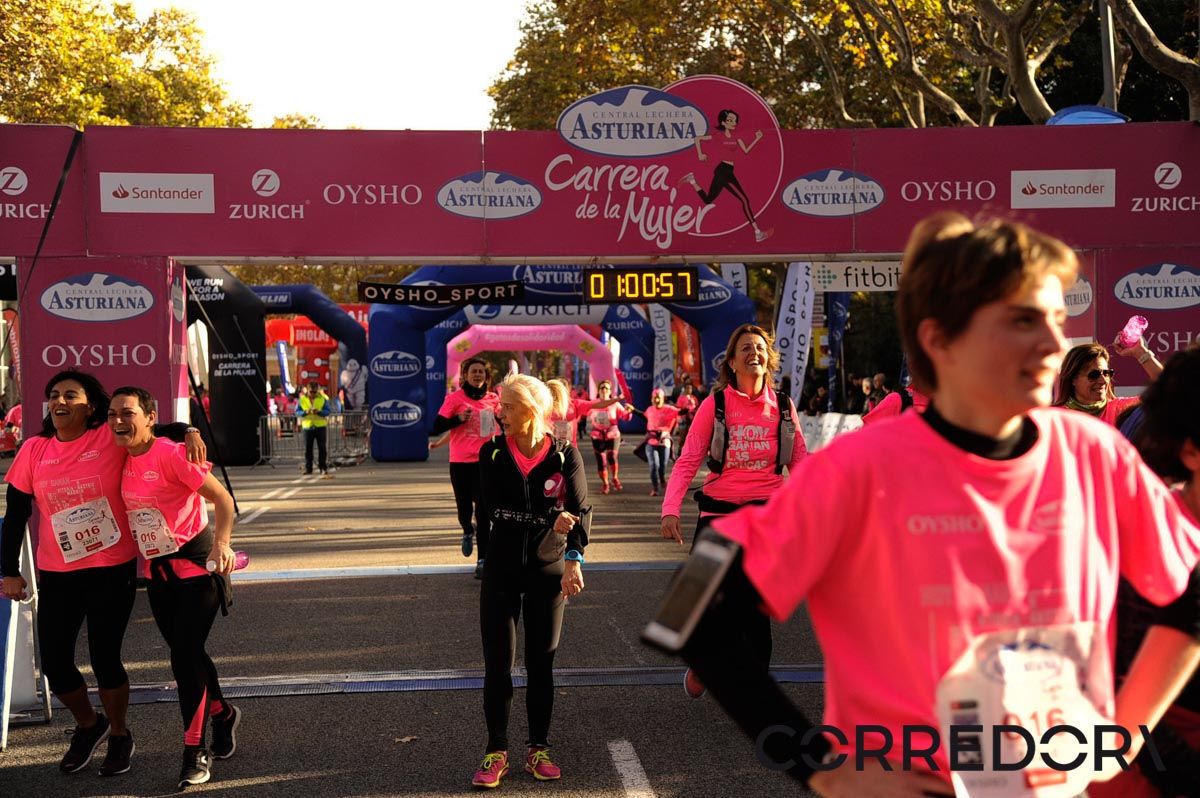 Llegada de la Carrera de la Mujer de Barcelona (ARCO DERECHO 23)