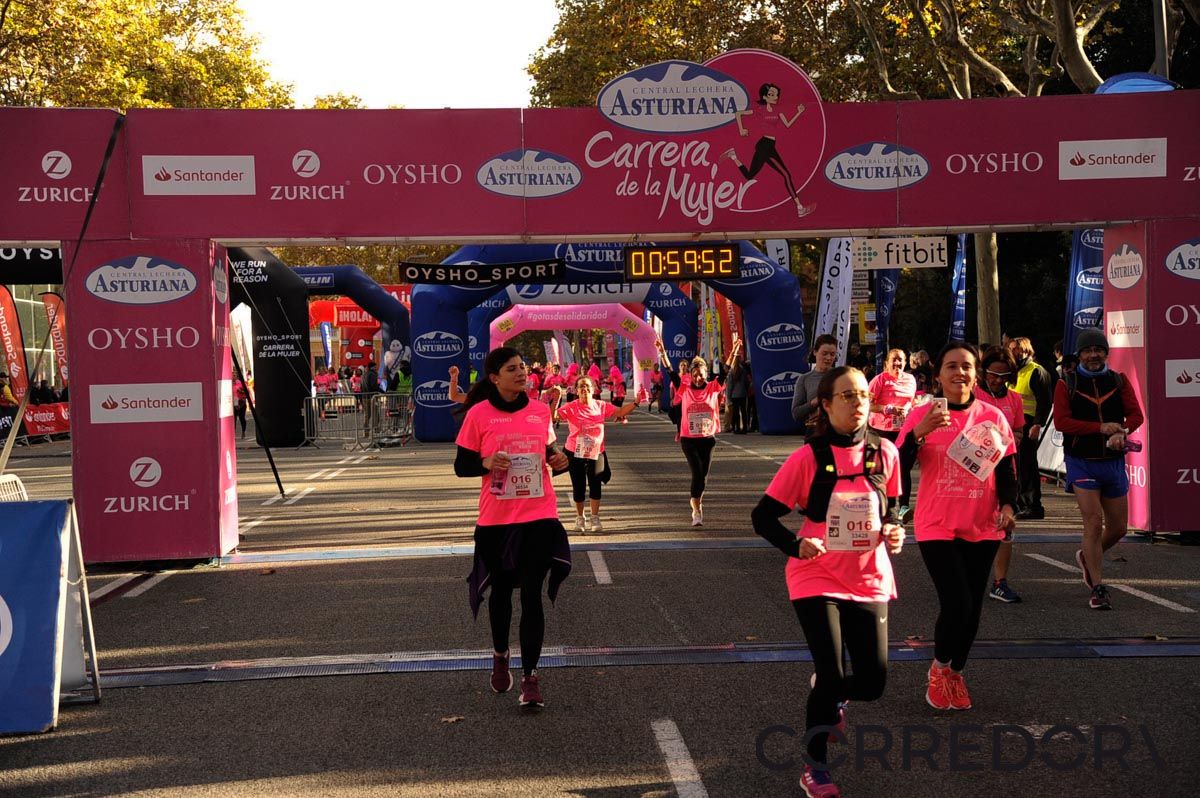 Llegada de la Carrera de la Mujer de Barcelona (ARCO DERECHO 22)