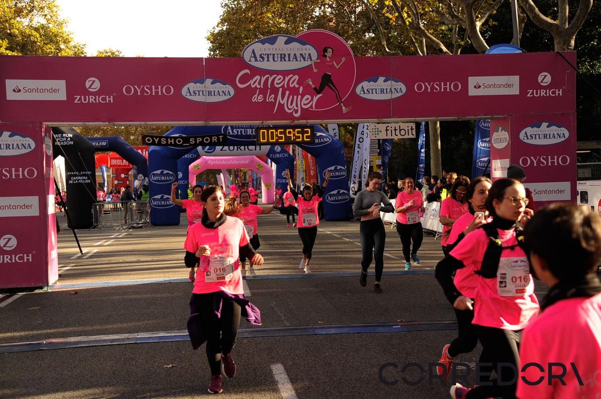 Llegada de la Carrera de la Mujer de Barcelona (ARCO DERECHO 22)