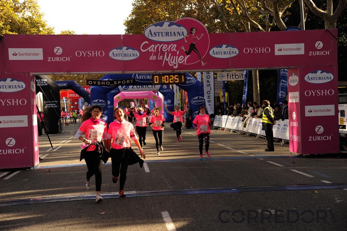 Llegada de la Carrera de la Mujer de Barcelona (ARCO DERECHO 26)