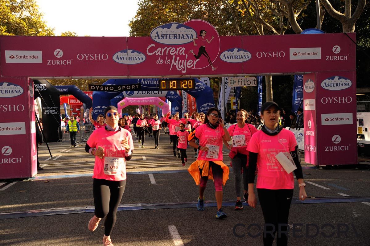 Llegada de la Carrera de la Mujer de Barcelona (ARCO DERECHO 24)