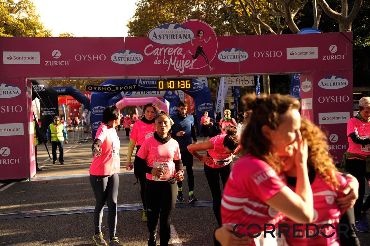 Llegada de la Carrera de la Mujer de Barcelona (ARCO DERECHO 24)