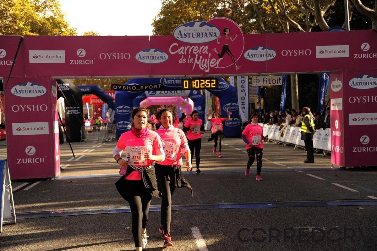 Llegada de la Carrera de la Mujer de Barcelona (ARCO DERECHO 26)