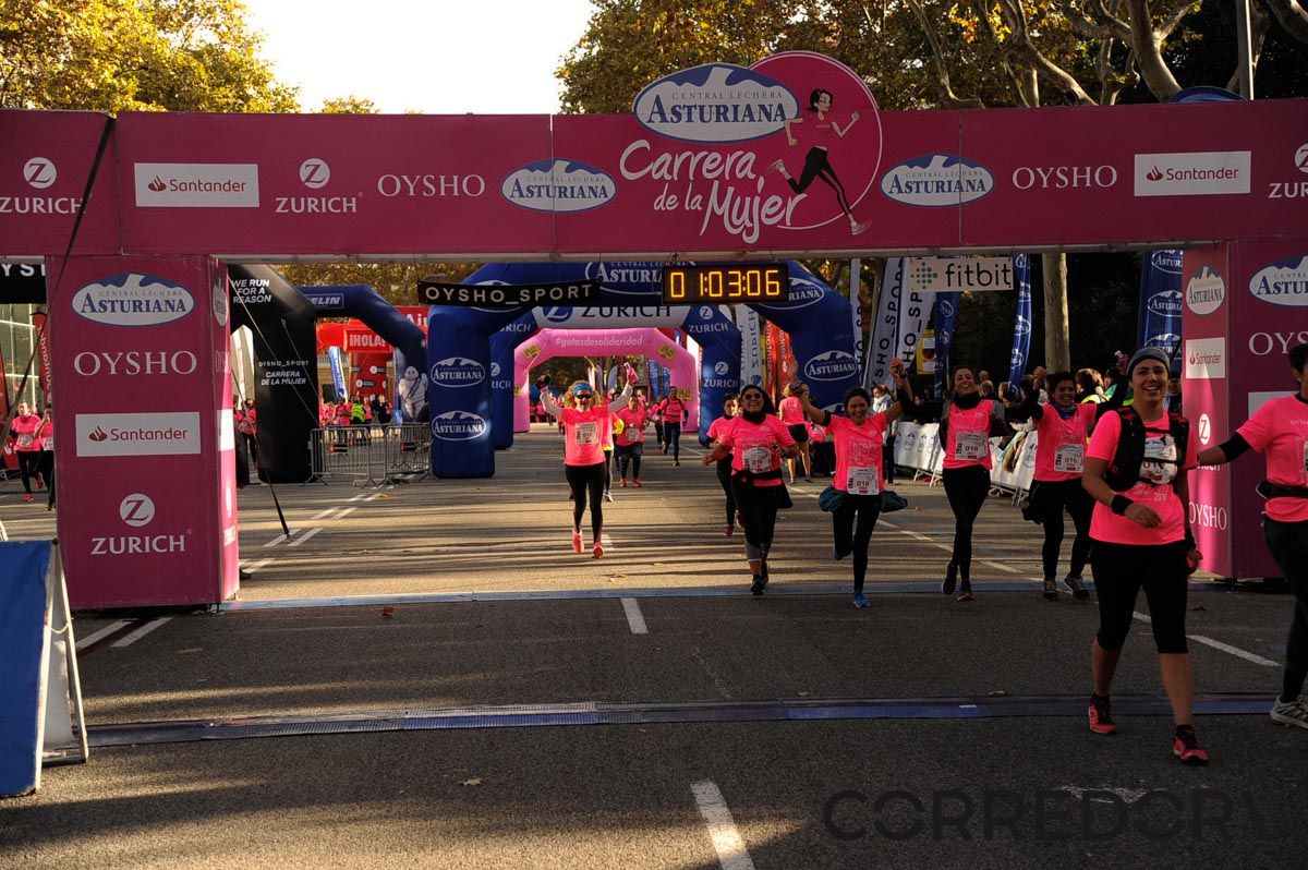 Llegada de la Carrera de la Mujer de Barcelona (ARCO DERECHO 26)