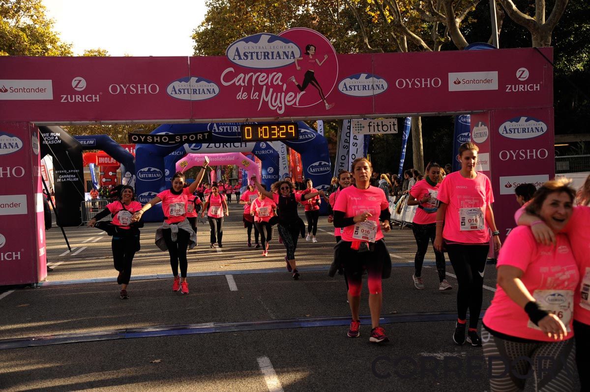 Llegada de la Carrera de la Mujer de Barcelona (ARCO DERECHO 26)
