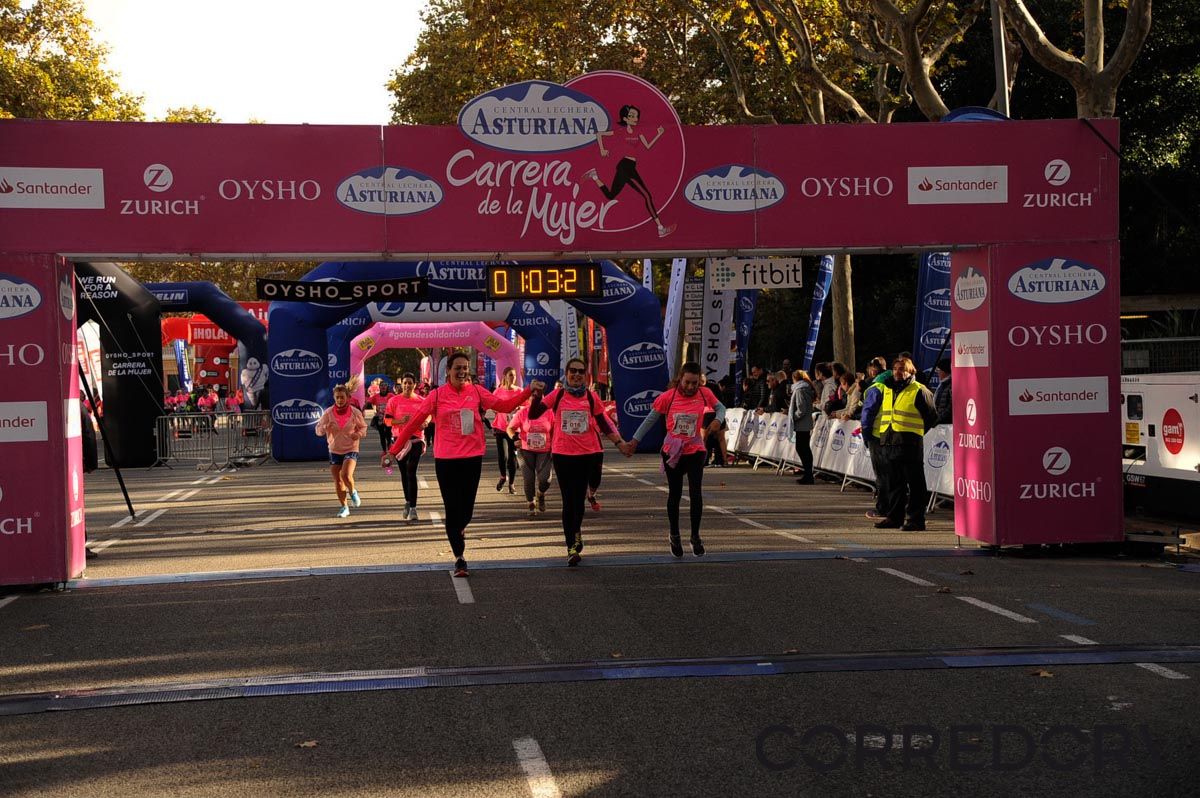 Llegada de la Carrera de la Mujer de Barcelona (ARCO DERECHO 26)