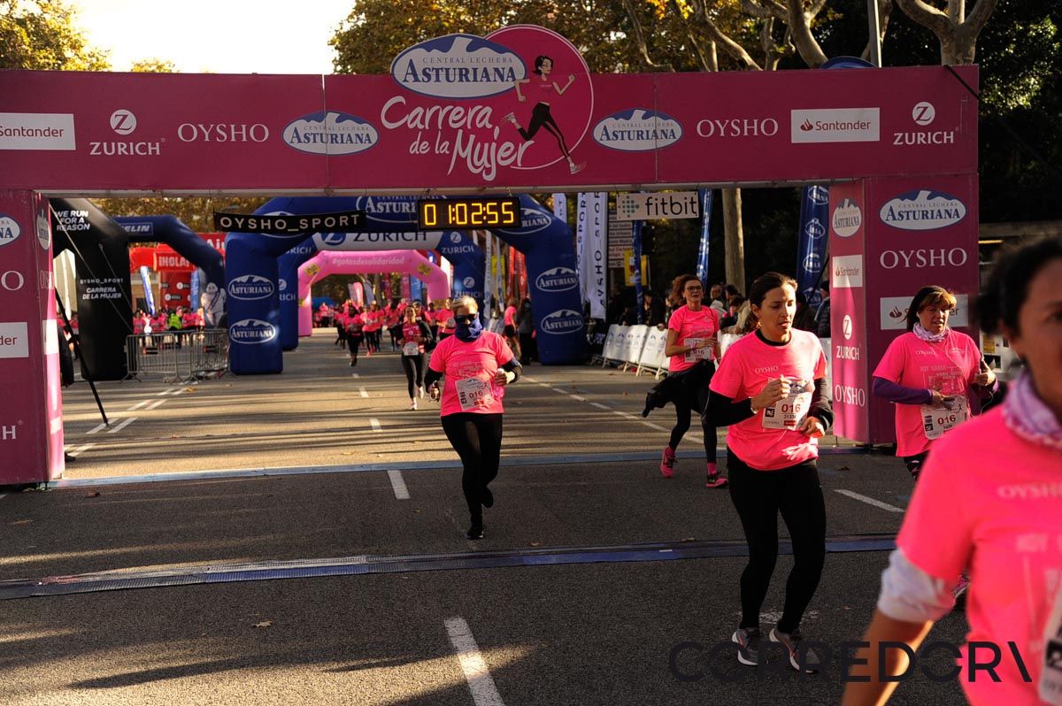 Llegada de la Carrera de la Mujer de Barcelona (ARCO DERECHO 26)
