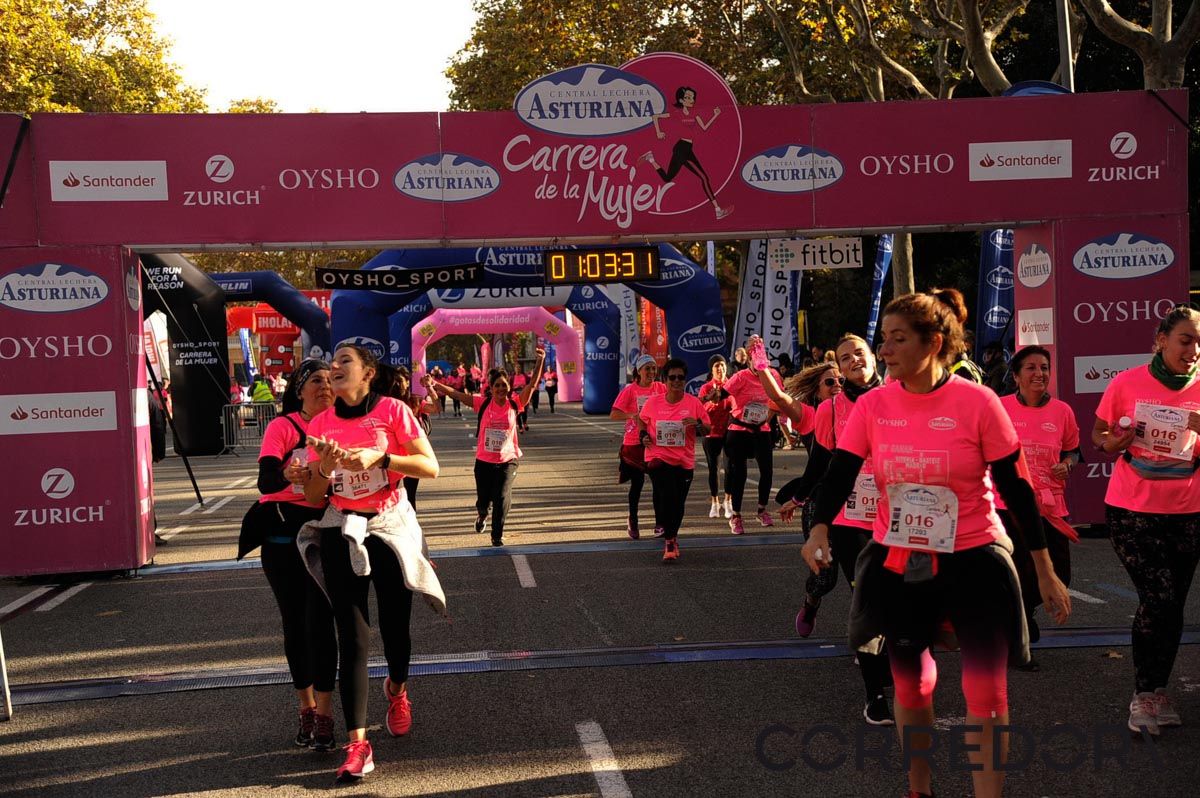 Llegada de la Carrera de la Mujer de Barcelona (ARCO DERECHO 26)