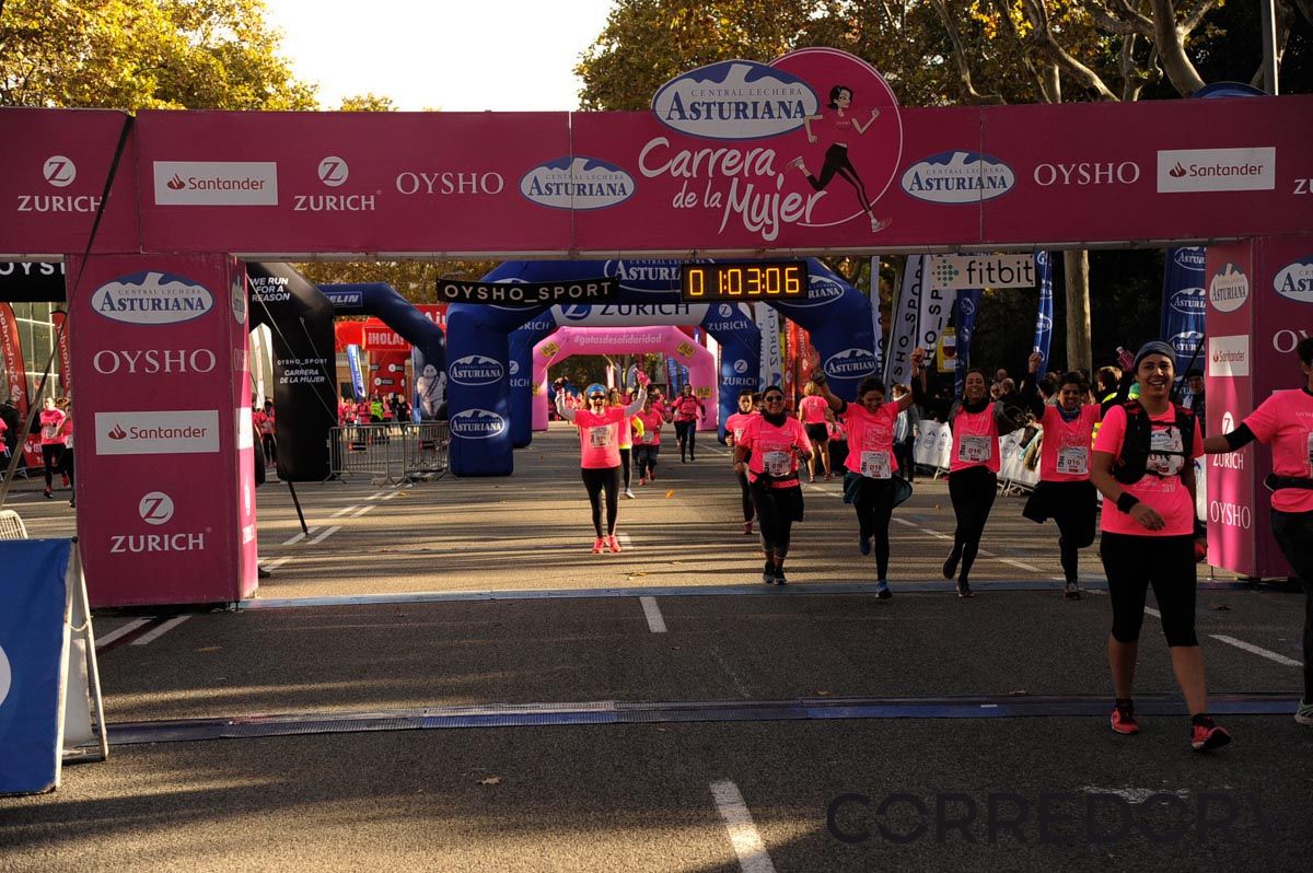 Llegada de la Carrera de la Mujer de Barcelona (ARCO DERECHO 26)