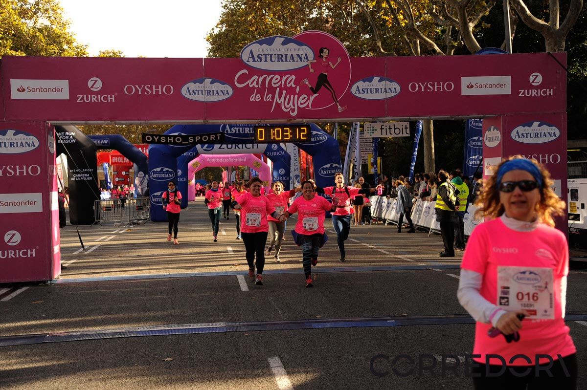 Llegada de la Carrera de la Mujer de Barcelona (ARCO DERECHO 26)