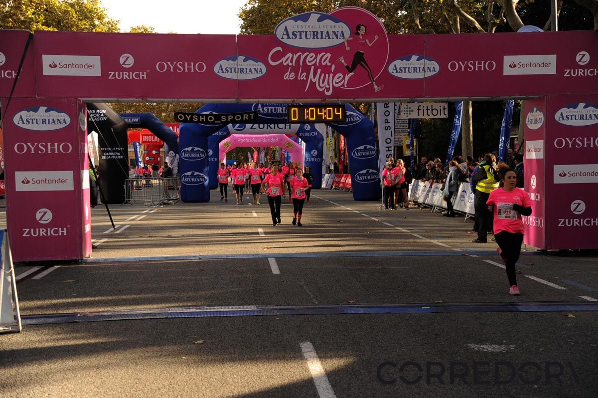 Llegada de la Carrera de la Mujer de Barcelona (ARCO DERECHO 27)