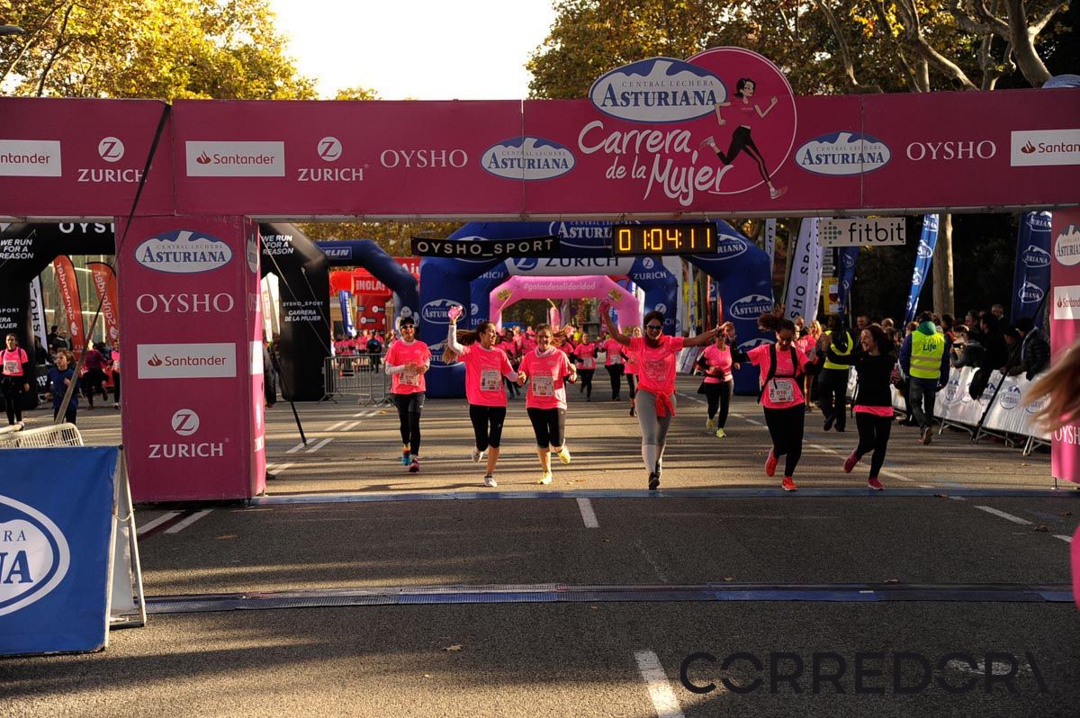 Llegada de la Carrera de la Mujer de Barcelona (ARCO DERECHO 27)