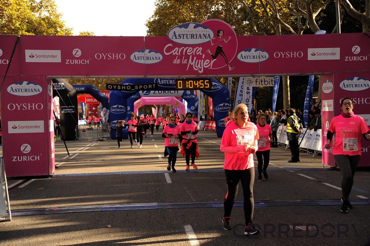 Llegada de la Carrera de la Mujer de Barcelona (ARCO DERECHO 28)