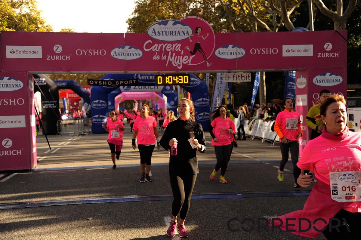 Llegada de la Carrera de la Mujer de Barcelona (ARCO DERECHO 28)