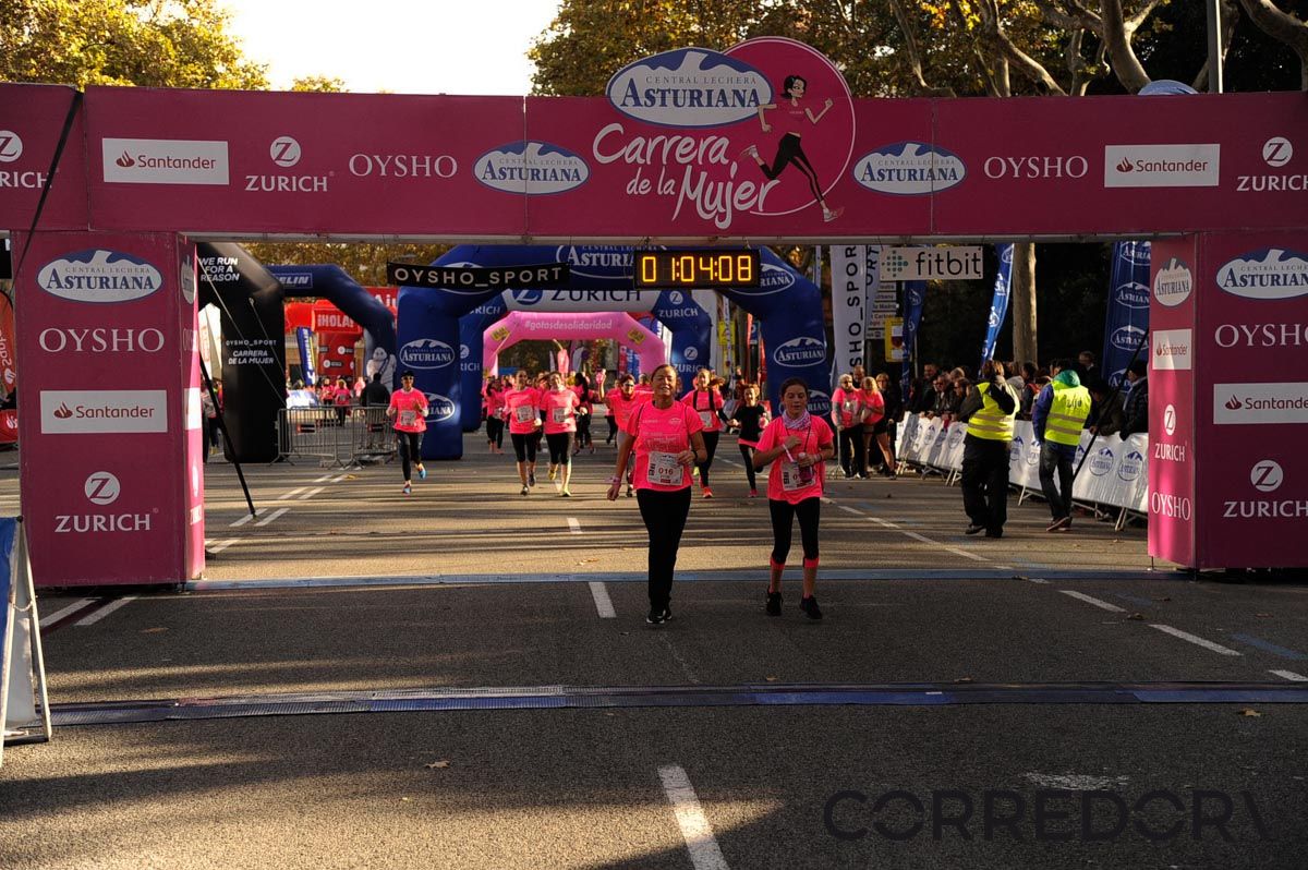 Llegada de la Carrera de la Mujer de Barcelona (ARCO DERECHO 27)