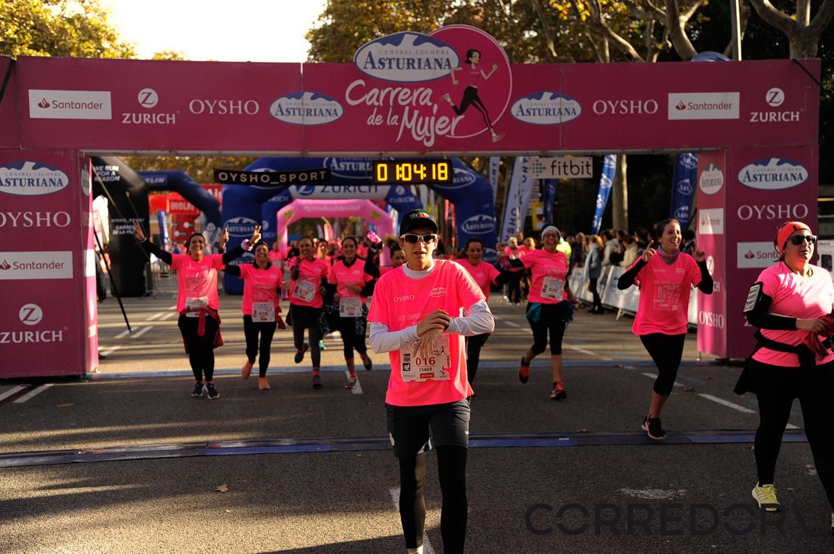 Llegada de la Carrera de la Mujer de Barcelona (ARCO DERECHO 27)
