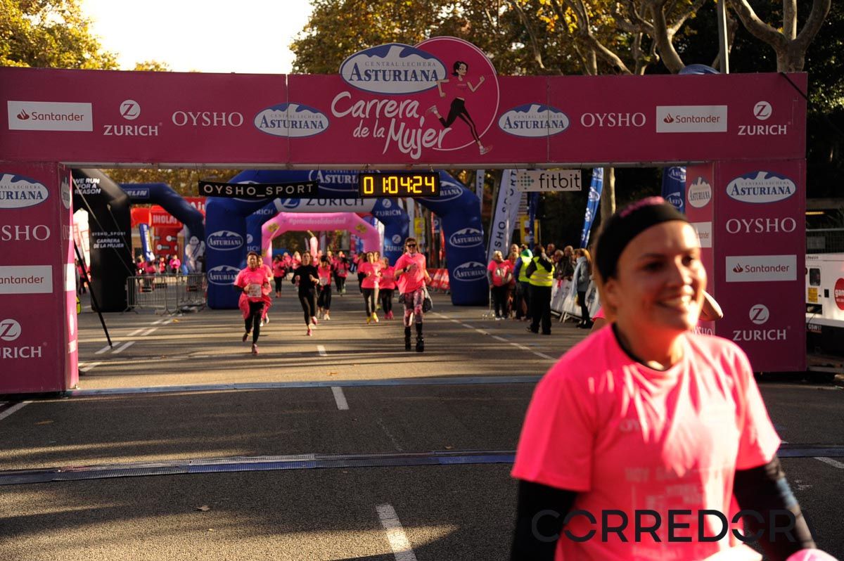 Llegada de la Carrera de la Mujer de Barcelona (ARCO DERECHO 28)