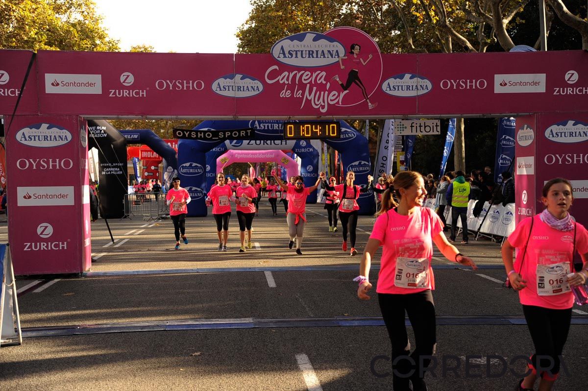Llegada de la Carrera de la Mujer de Barcelona (ARCO DERECHO 27)