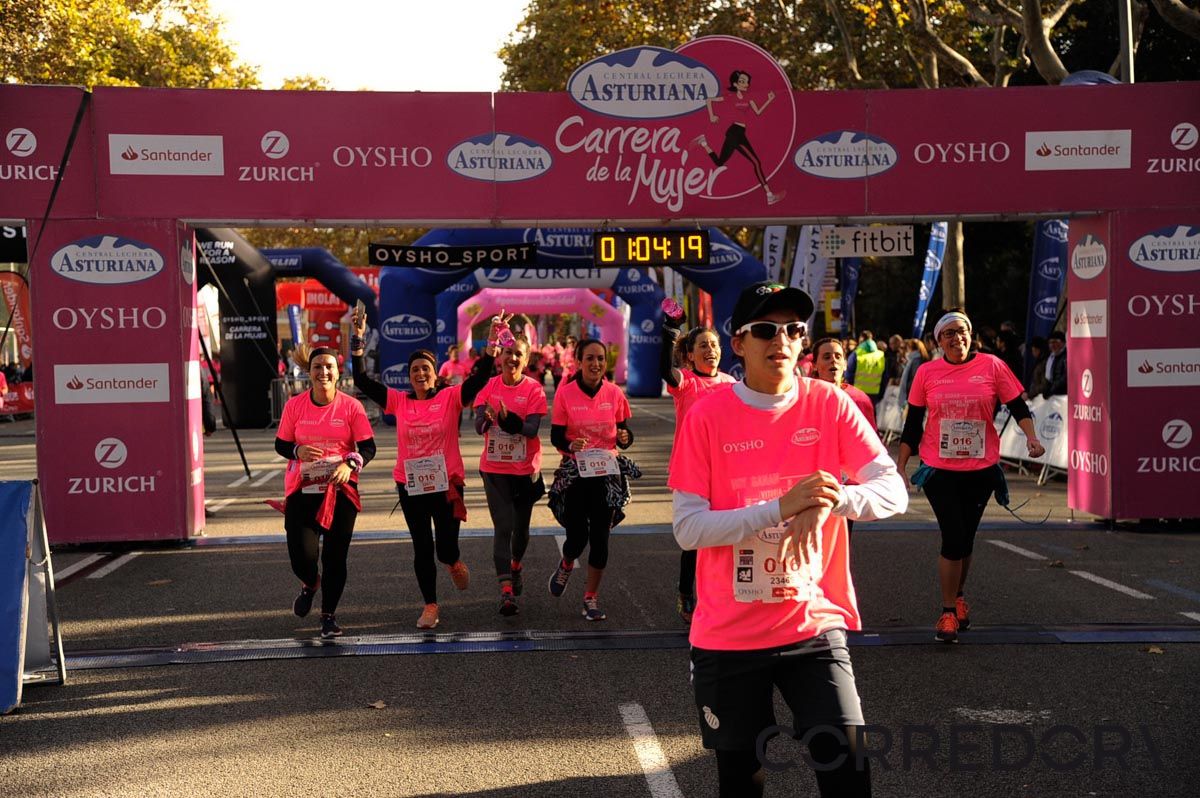 Llegada de la Carrera de la Mujer de Barcelona (ARCO DERECHO 28)