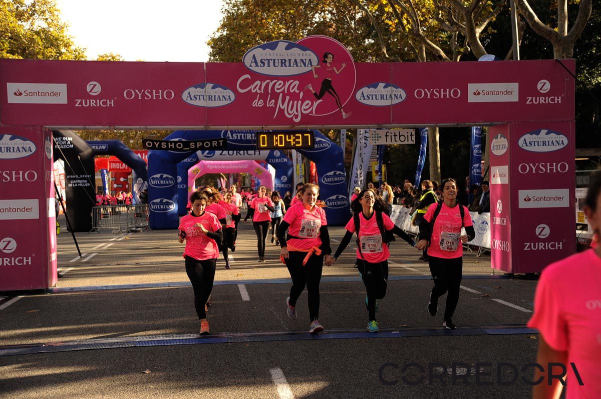 Llegada de la Carrera de la Mujer de Barcelona (ARCO DERECHO 28)