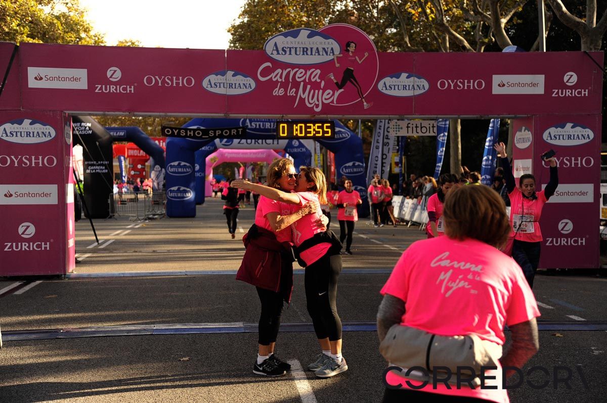 Llegada de la Carrera de la Mujer de Barcelona (ARCO DERECHO 27)
