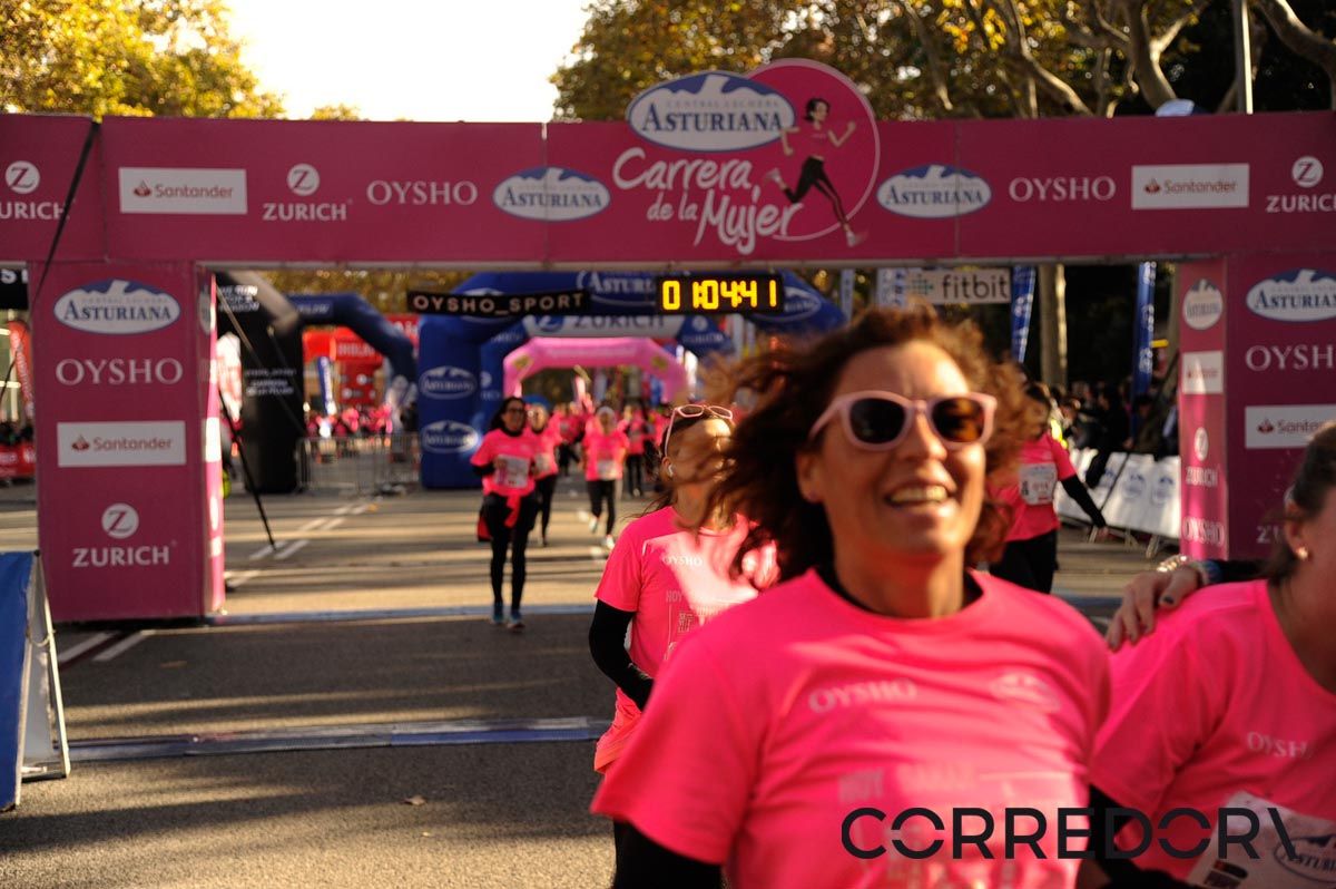 Llegada de la Carrera de la Mujer de Barcelona (ARCO DERECHO 28)