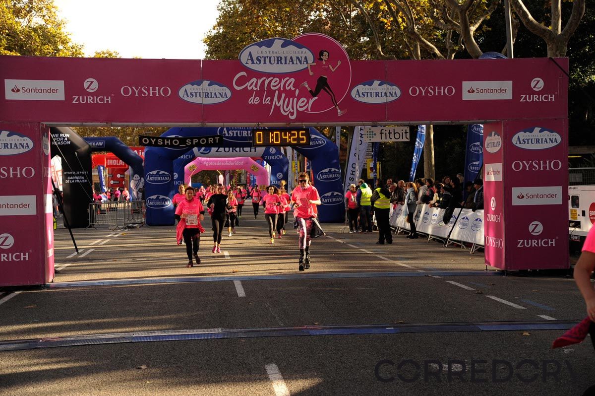 Llegada de la Carrera de la Mujer de Barcelona (ARCO DERECHO 28)