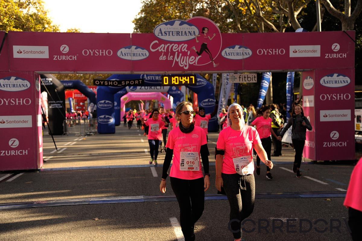 Llegada de la Carrera de la Mujer de Barcelona (ARCO DERECHO 28)