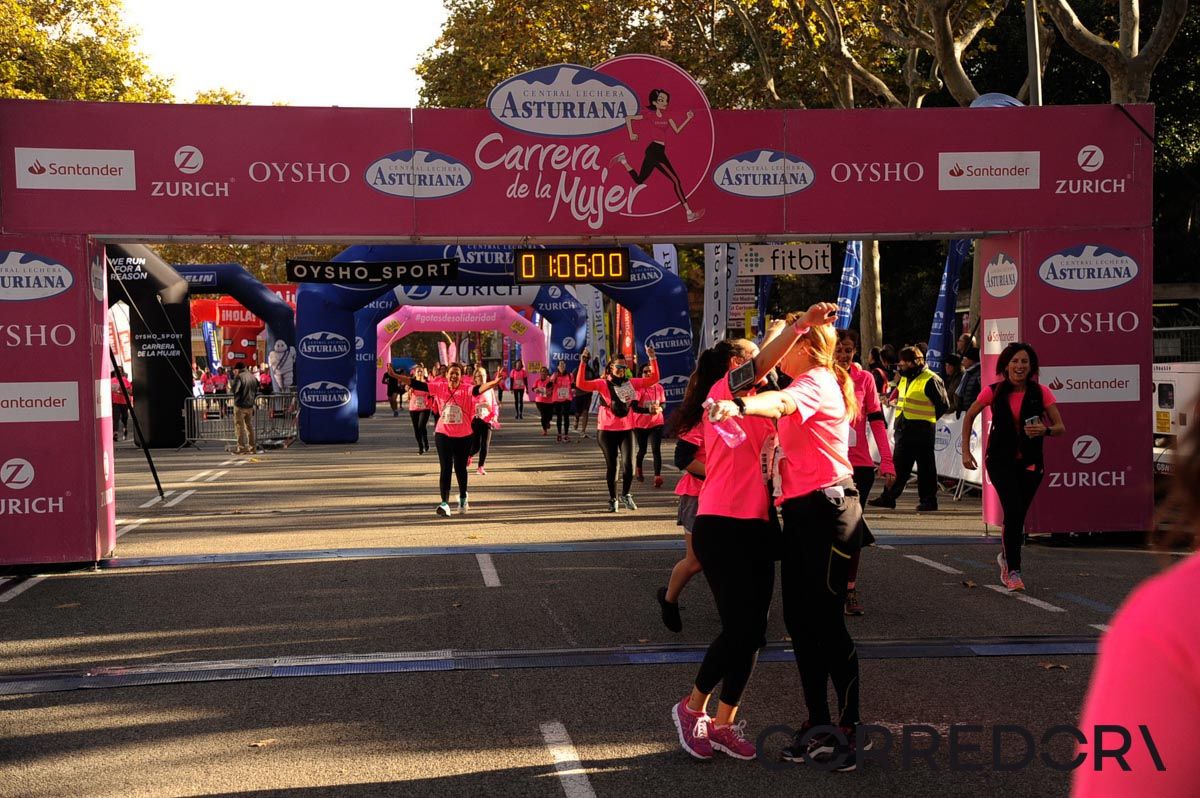 Llegada de la Carrera de la Mujer de Barcelona (ARCO DERECHO 30)
