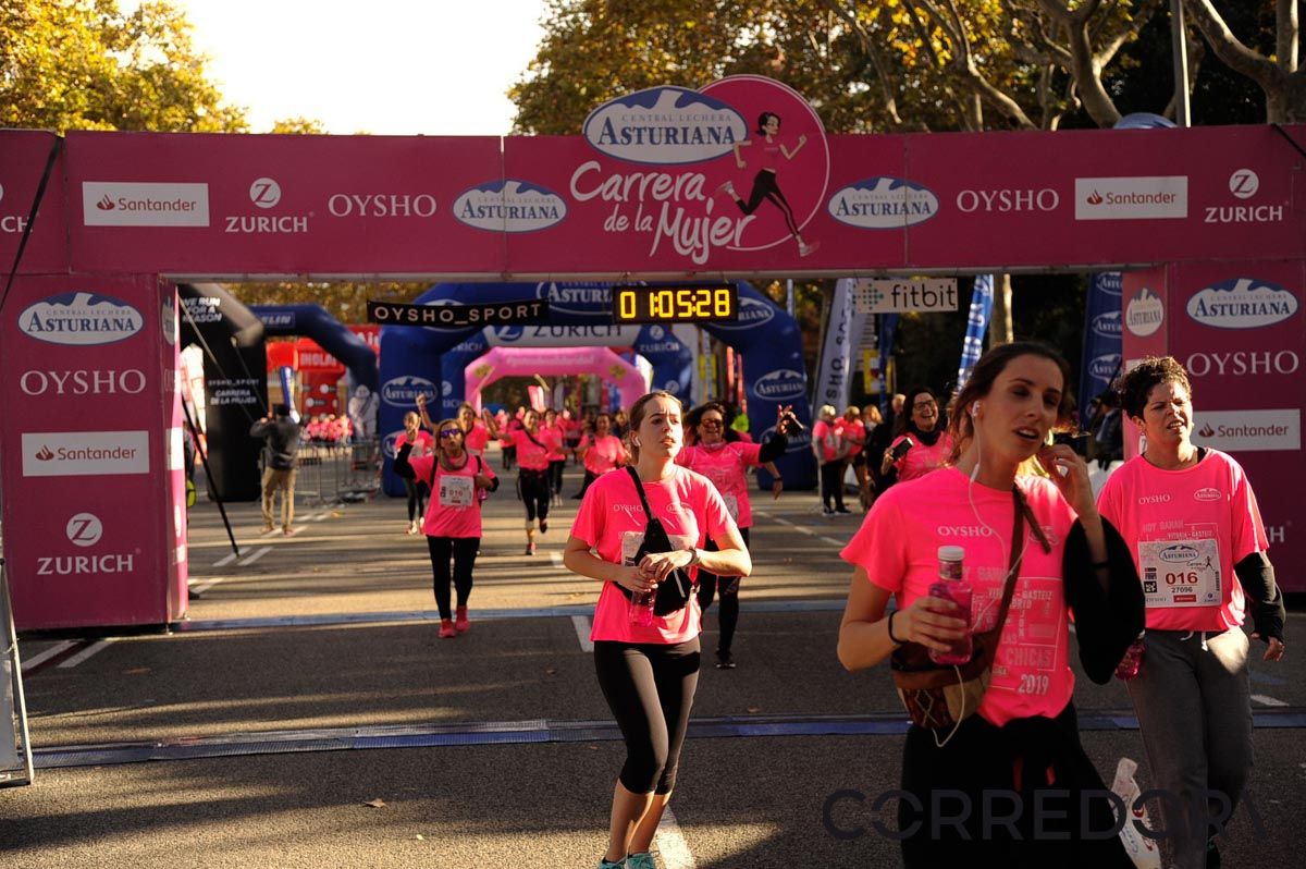 Llegada de la Carrera de la Mujer de Barcelona (ARCO DERECHO 29)