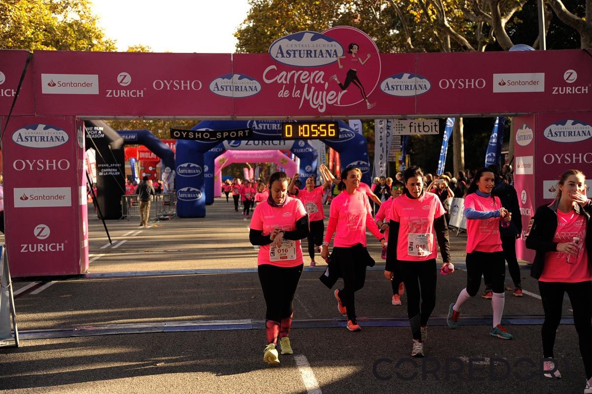 Llegada de la Carrera de la Mujer de Barcelona (ARCO DERECHO 30)