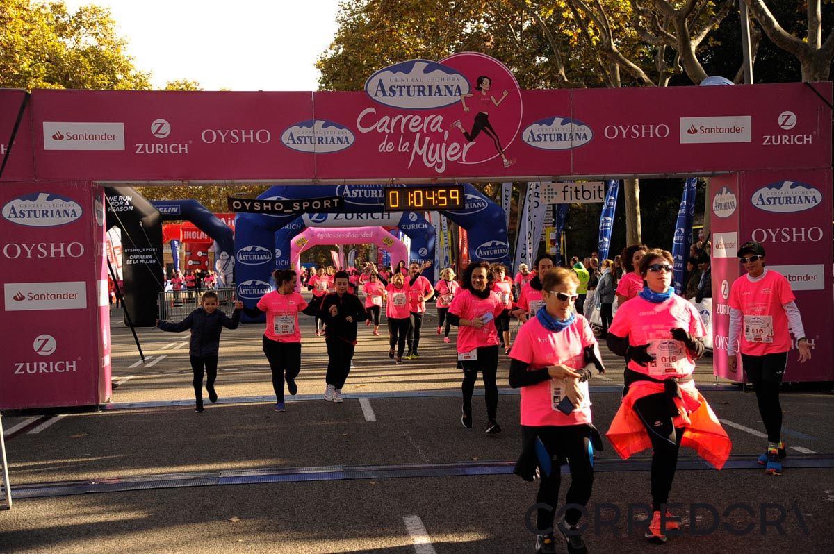 Llegada de la Carrera de la Mujer de Barcelona (ARCO DERECHO 29)