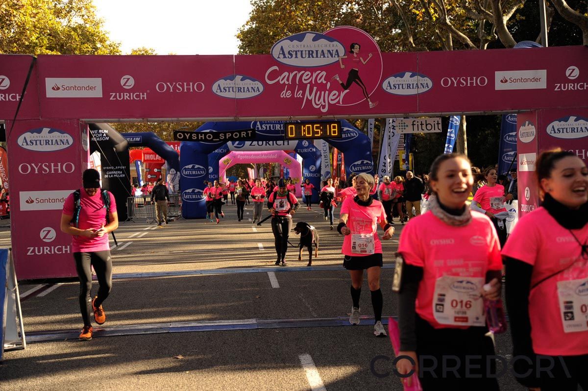 Llegada de la Carrera de la Mujer de Barcelona (ARCO DERECHO 29)