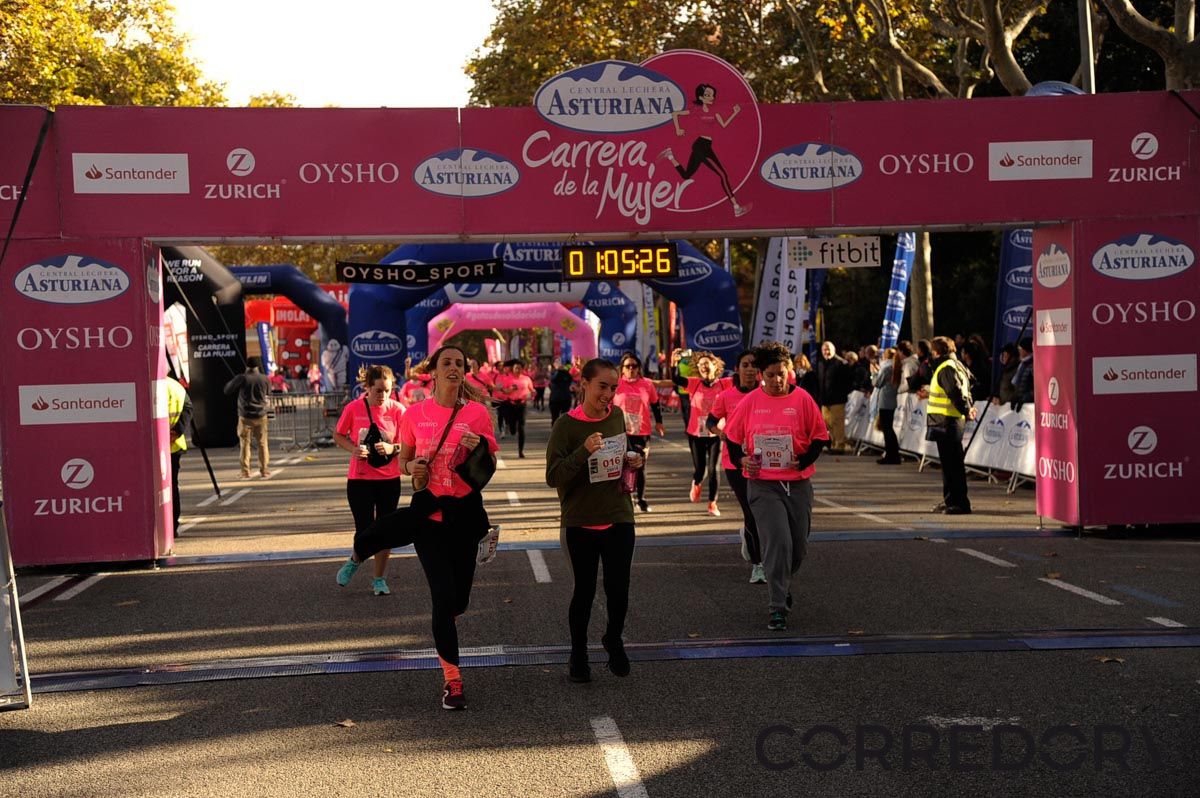 Llegada de la Carrera de la Mujer de Barcelona (ARCO DERECHO 29)