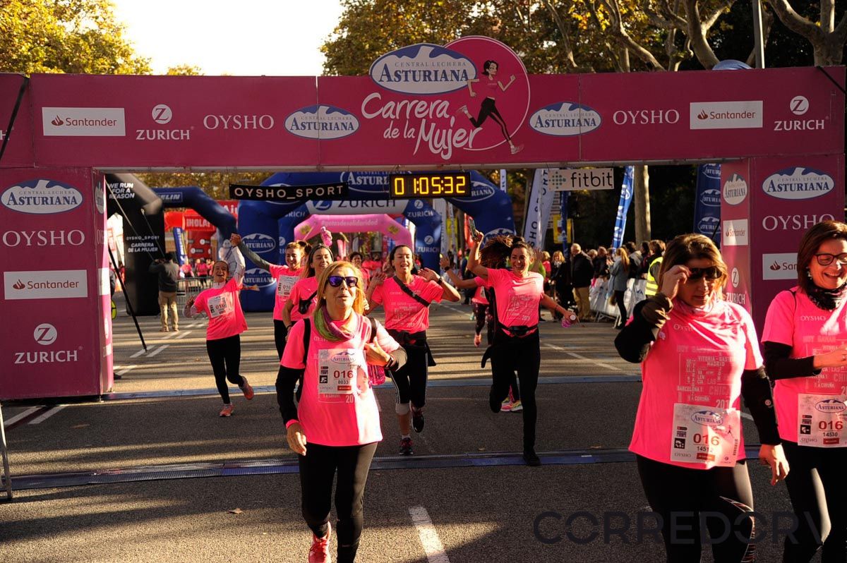 Llegada de la Carrera de la Mujer de Barcelona (ARCO DERECHO 29)