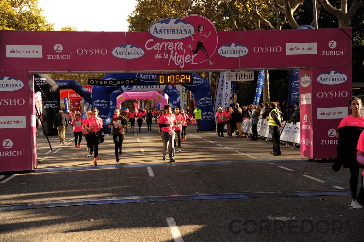Llegada de la Carrera de la Mujer de Barcelona (ARCO DERECHO 29)
