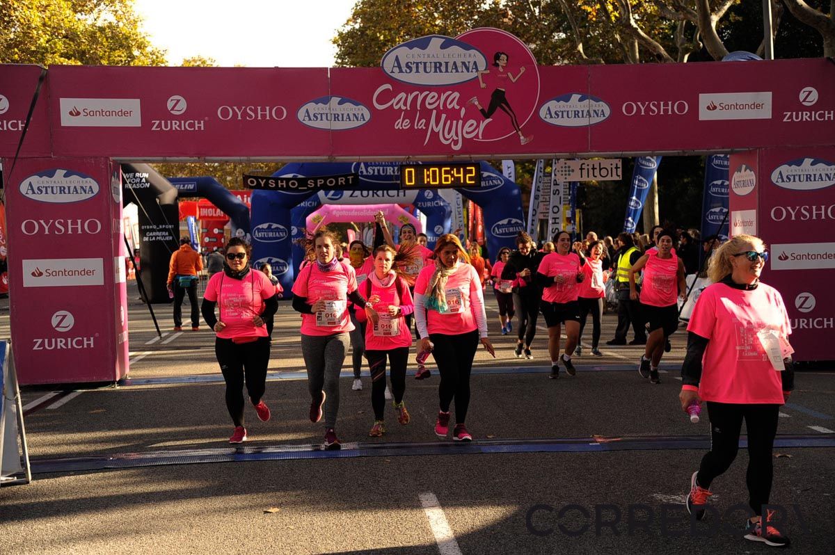 Llegada de la Carrera de la Mujer de Barcelona (ARCO DERECHO 31)