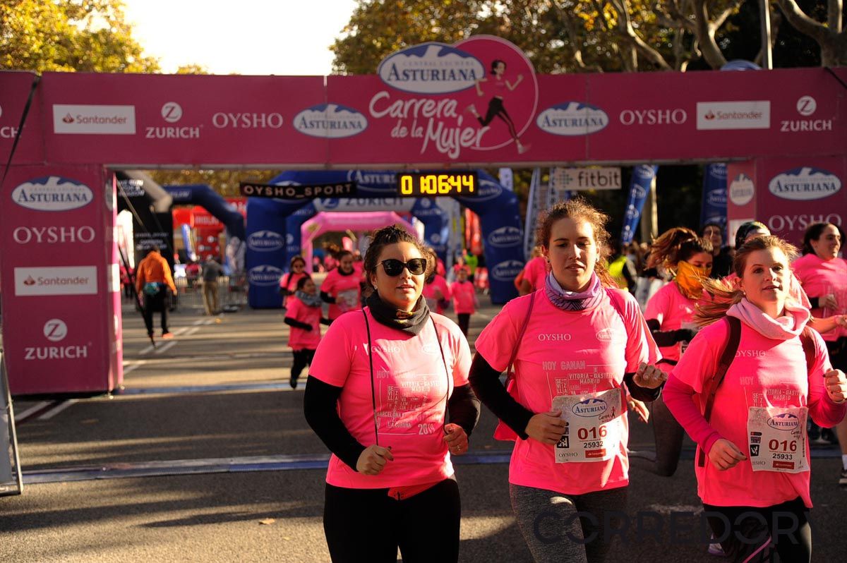 Llegada de la Carrera de la Mujer de Barcelona (ARCO DERECHO 31)