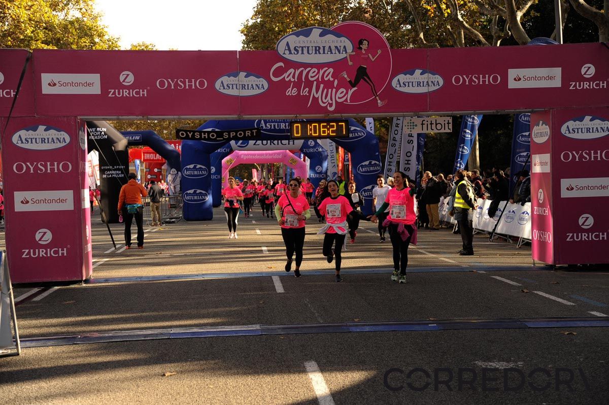 Llegada de la Carrera de la Mujer de Barcelona (ARCO DERECHO 31)