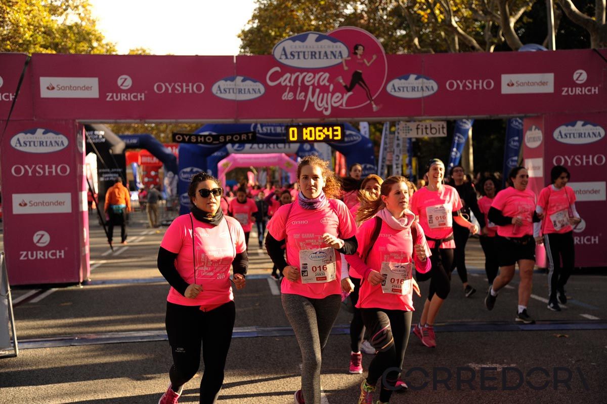 Llegada de la Carrera de la Mujer de Barcelona (ARCO DERECHO 31)