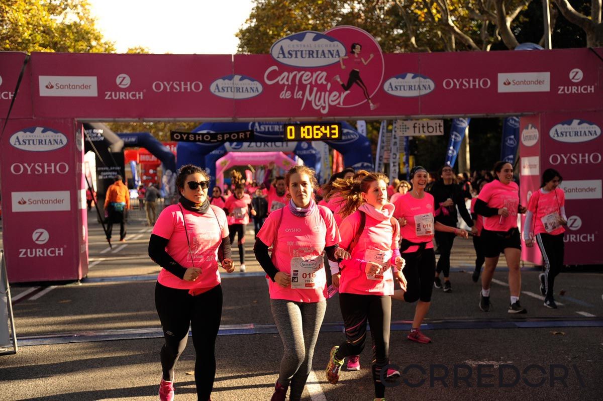 Llegada de la Carrera de la Mujer de Barcelona (ARCO DERECHO 31)