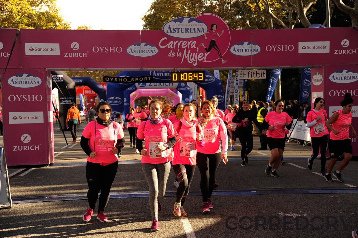 Llegada de la Carrera de la Mujer de Barcelona (ARCO DERECHO 31)