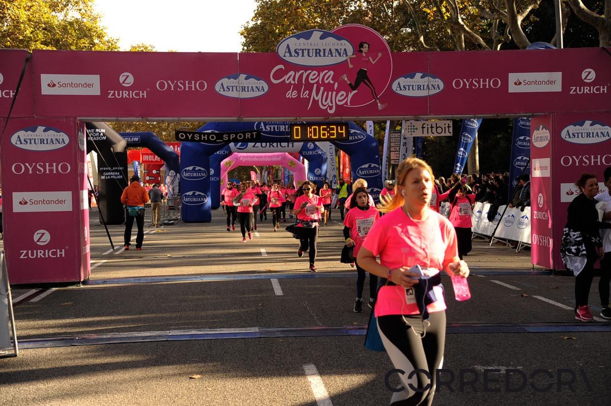 Llegada de la Carrera de la Mujer de Barcelona (ARCO DERECHO 31)