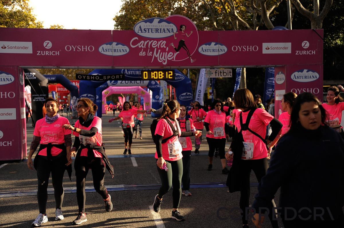 Llegada de la Carrera de la Mujer de Barcelona (ARCO DERECHO 33)