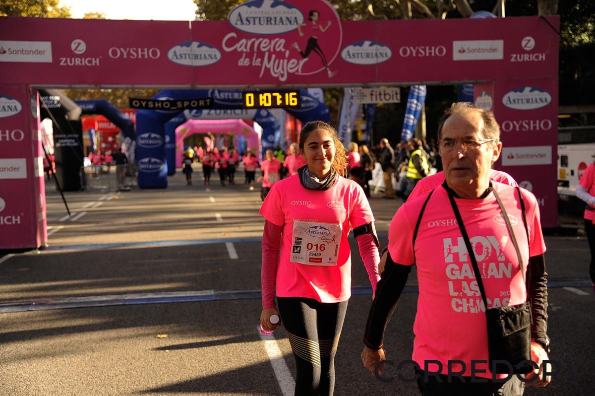 Llegada de la Carrera de la Mujer de Barcelona (ARCO DERECHO 32)