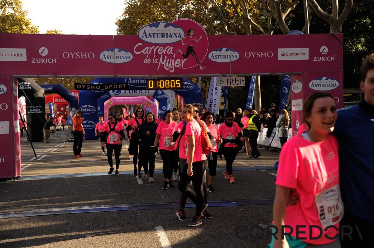 Llegada de la Carrera de la Mujer de Barcelona (ARCO DERECHO 33)