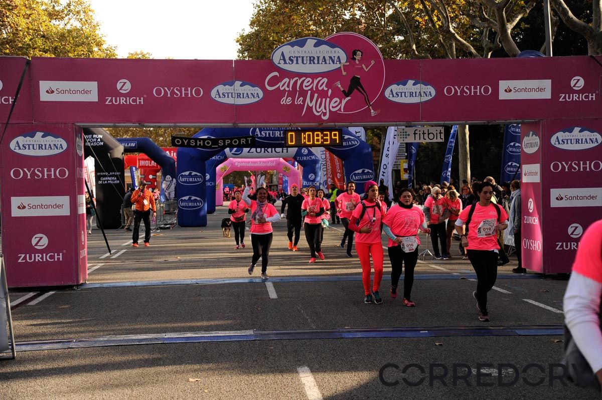 Llegada de la Carrera de la Mujer de Barcelona (ARCO DERECHO 34)