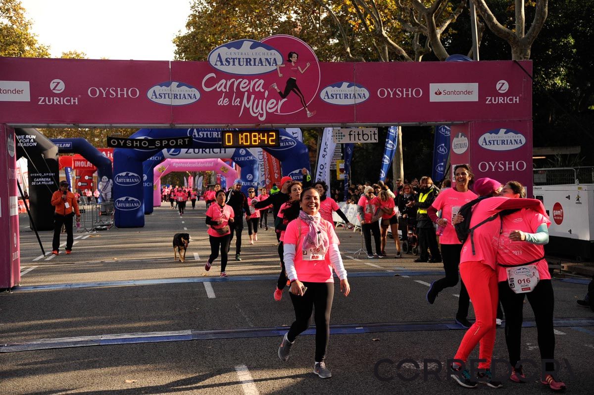 Llegada de la Carrera de la Mujer de Barcelona (ARCO DERECHO 34)